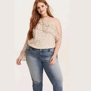 Torrid size 3 off the shoulder blouse